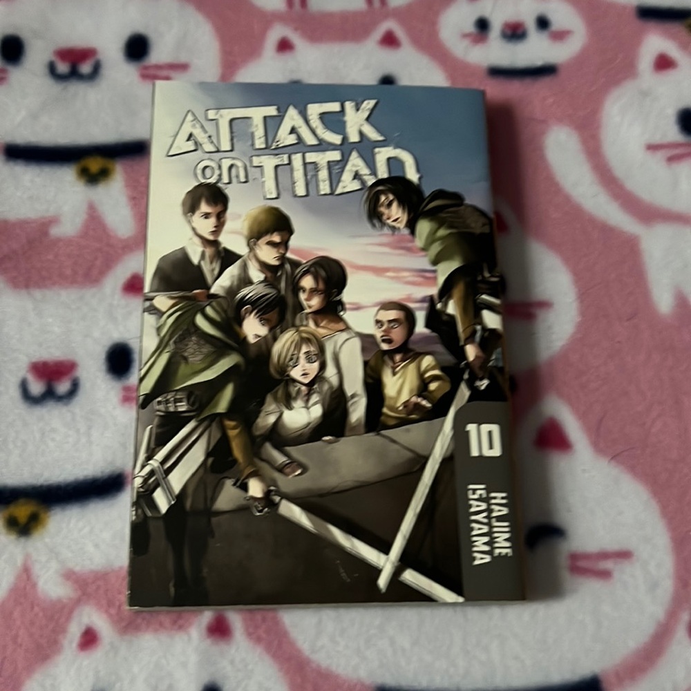 attack on titan manga in good condition